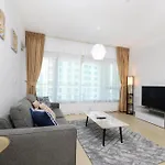 Chalet Homes - Dubai Luxe Stay - Burj Khalifa Fireworks View Downtown