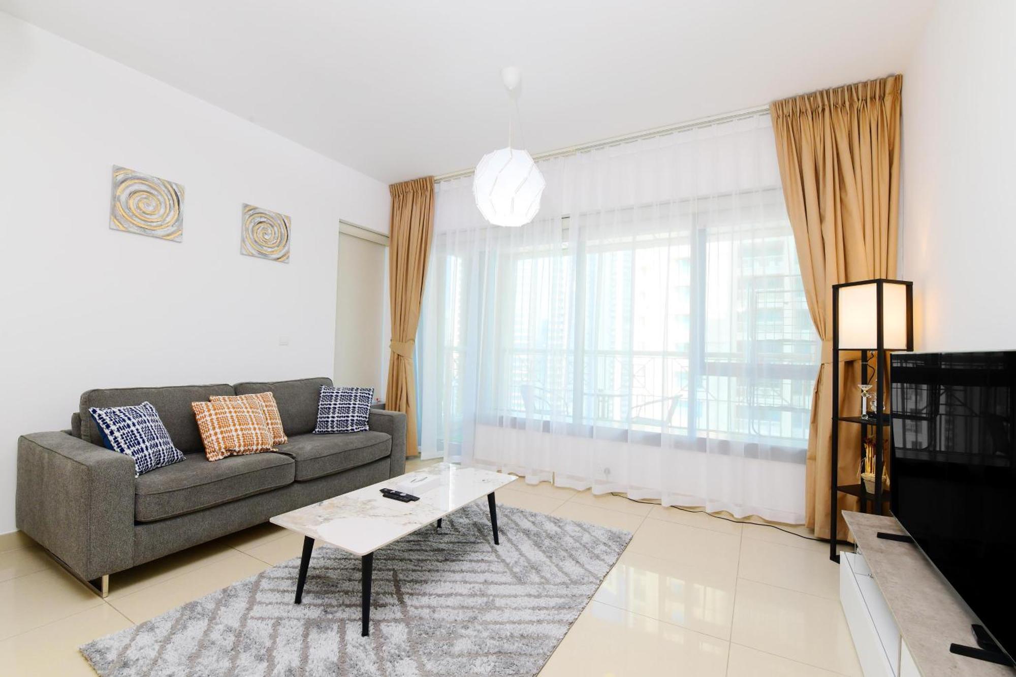 Homes - Luxe - Burj Khalifa Fireworks View Downtown Apartment *