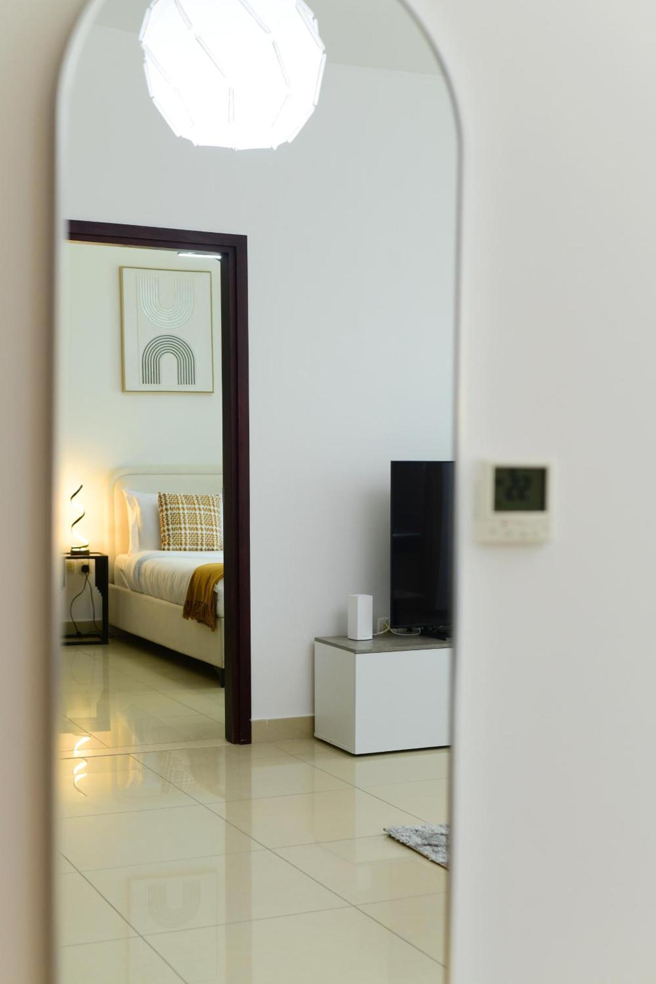 Homes - Luxe - Burj Khalifa Fireworks View Downtown Apartment *